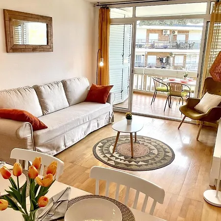 Apartbeach Cye 6 Ii Y Bonitas Vistas Mar Apartamento